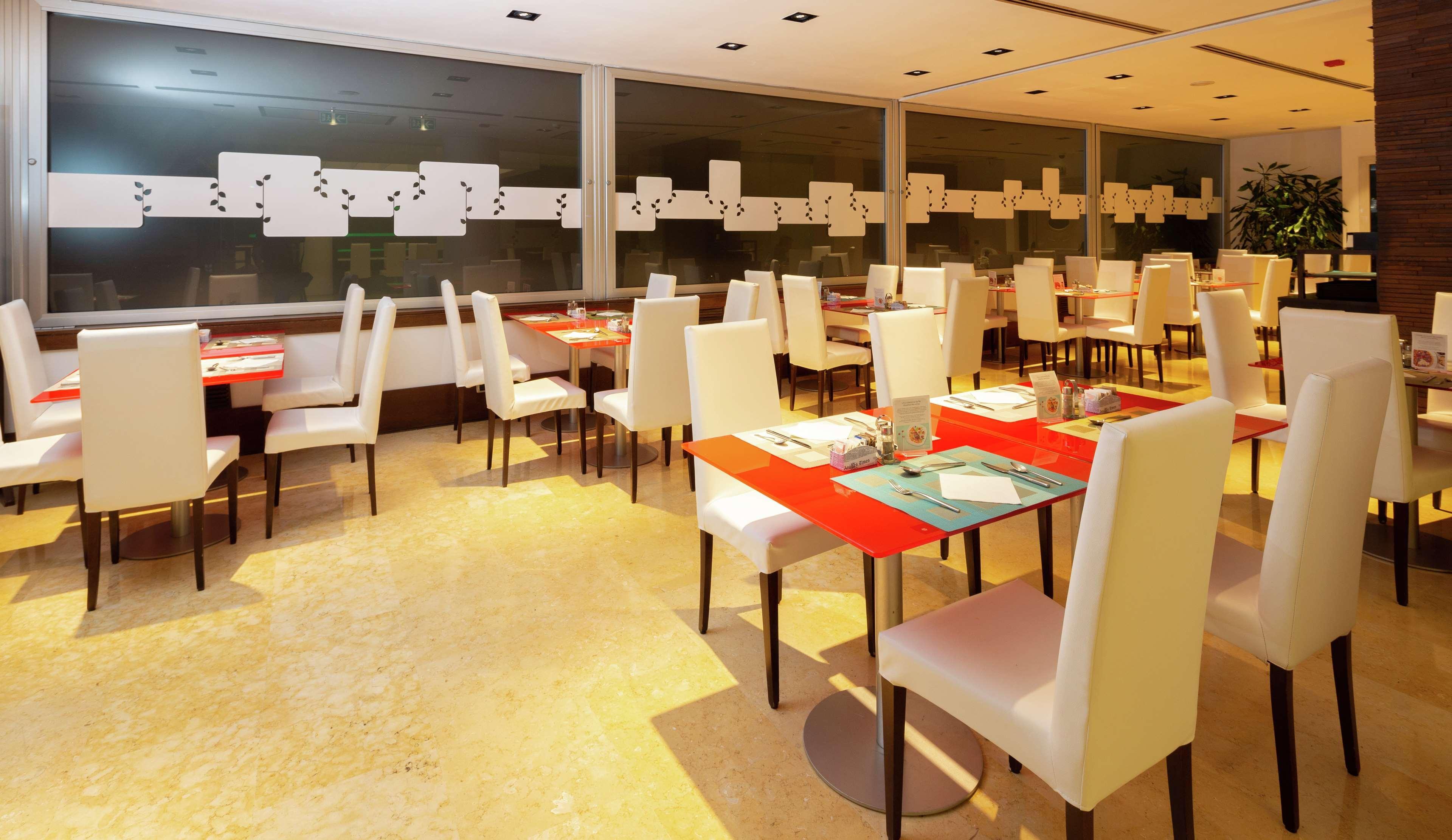 Hilton Garden Inn Rome Claridge Екстер'єр фото