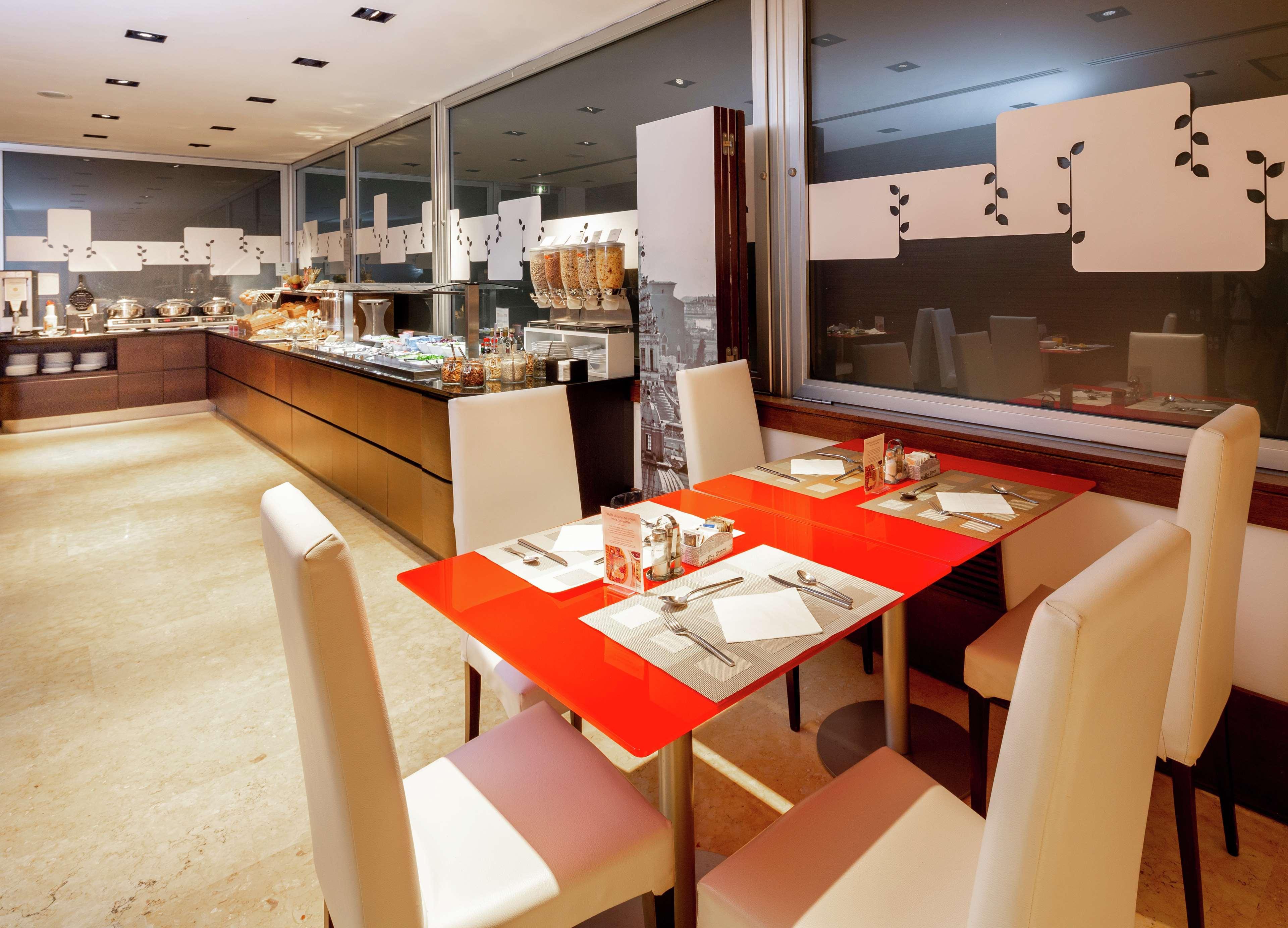 Hilton Garden Inn Rome Claridge Екстер'єр фото