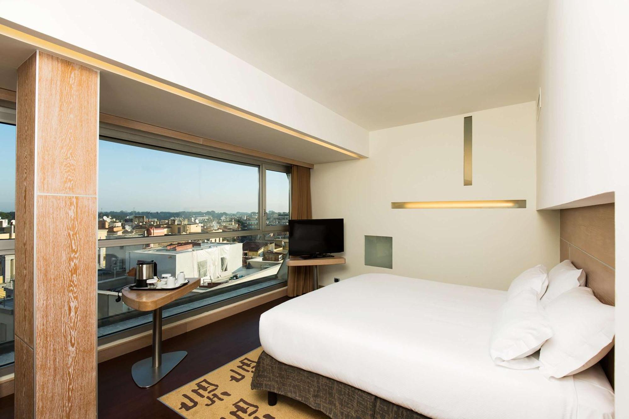 Hilton Garden Inn Rome Claridge Екстер'єр фото