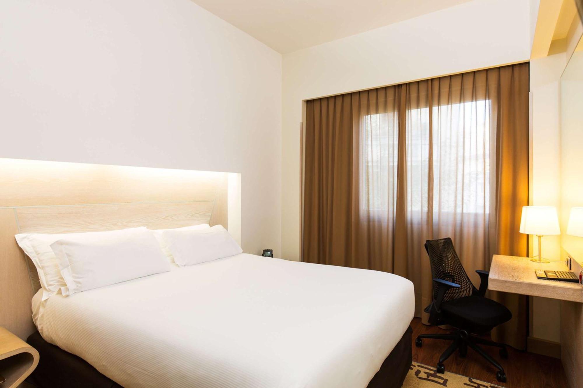 Hilton Garden Inn Rome Claridge Екстер'єр фото